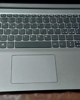 Pc Portatile Lenovo da 15.6"HD e SSD Come Nuovo