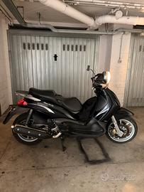 Beverly 500 2005