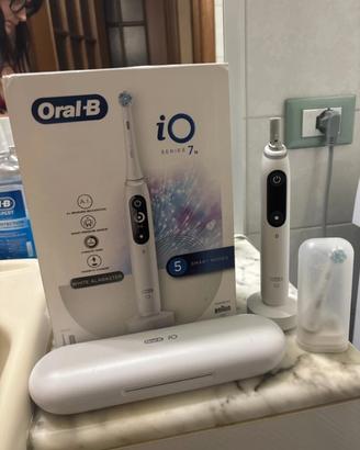Oral b io
