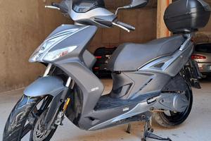 Kymco Agility 125 16 +, anno 2017.