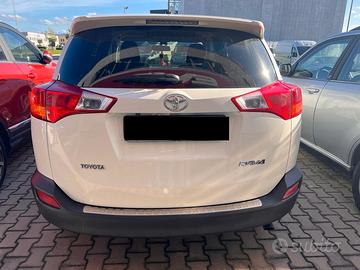 Toyota RAV 4 RAV4 2.0 D-4D 2WD