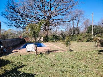 Villino con piscina personale via g Carducci 1 Lav