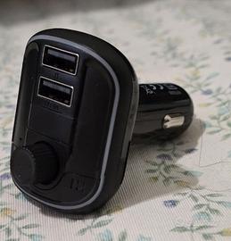 Caricabatterie auto bluetooth FM vivavoce dual USB