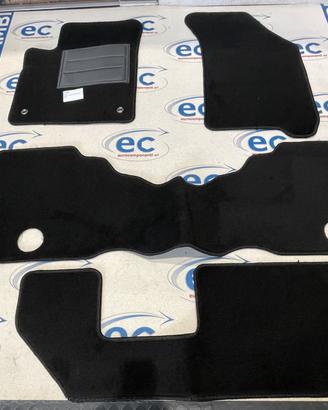 Kit tappetini Fiat Freemont ( terza fila compresa)