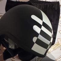 Casco brand armani prezzo 170 euro