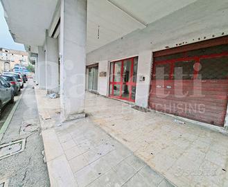 Negozio Teano [Cod. rif 3295119VCG]