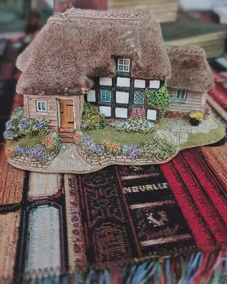Lilliput Lane  Cottage Foxglove Fields