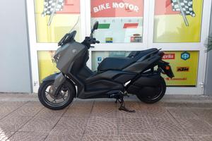 Yamaha X-Max 300