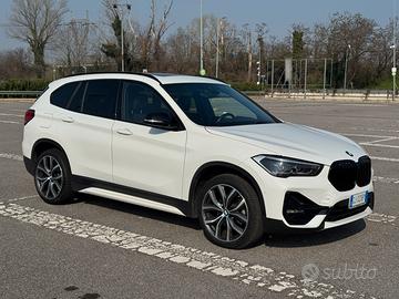 BMW X1 sDrive18d Sport Line