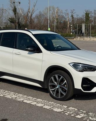 BMW X1 sDrive18d Sport Line