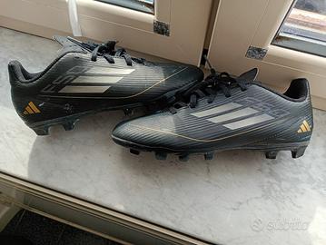 Scarpe da calcio numero 37