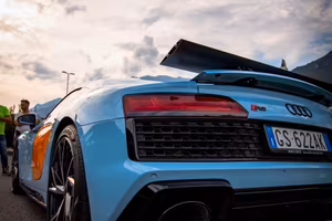 Audi R8
