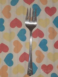 WM Rogers&Son Forchetta dessert April SilverPlated