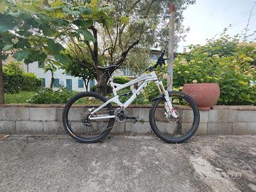 MTB full Gt force 3.0