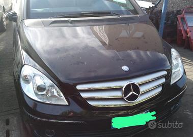 RICAMBI MERCEDES CL.B  200 ANNO 2008 CC 2000 G