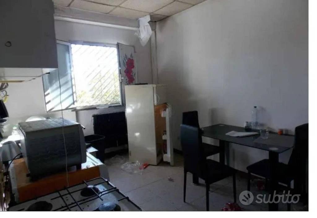Immobile in asta di 1350 m² a Lodi Vecchio - Vista 4