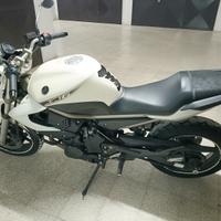 Yamaha XJ6 600