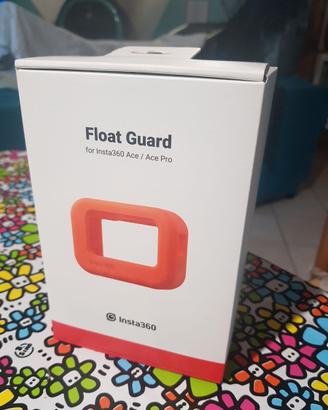 Insta360 Float Guard