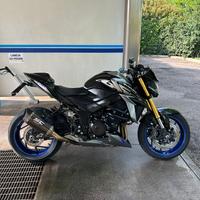 Suzuki Gsx-S 750 Yugen carbon