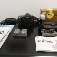 Nikon D80 con battery pack