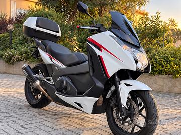 Honda integra 750 DCT 2014