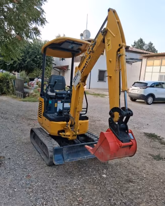 miniscavatore komatsu  PC 16 R