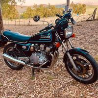 Suzuki gsx 750