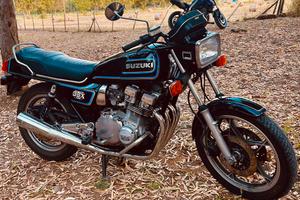 Suzuki gsx 750