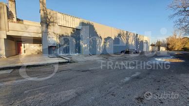 Capannone Industriale Pasian di Prato