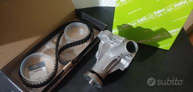 volvo 240 740 940 pompa acqua e cinghia nuova