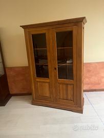 Credenza in arte povera