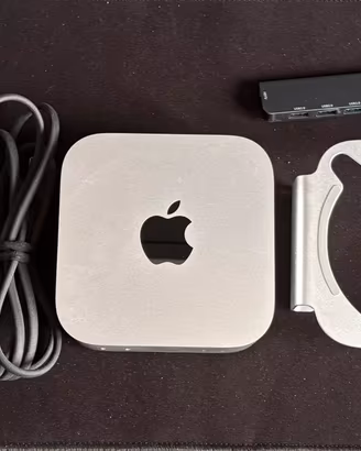 Apple Mac mini M4 256GB + accessori
