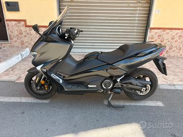 Yamaha TMaX 530 Dx