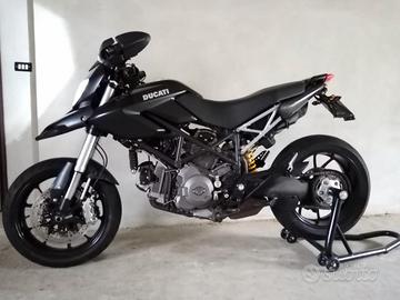 Ducati Hypermotard 796 - 2010