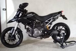 Ducati Hypermotard 796 - 2010