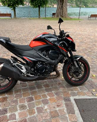 Kawasaki Z800e abs - Solo 9.900 km - Pari al nuovo
