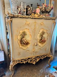 Credenza Bar in barocco veneziano con illuminazion