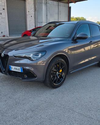 Stelvio Veloce my24 pelle  freni quadrifoglio 