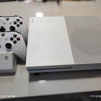 Xbox One S 