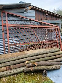 Cancello in ferro a due ante