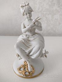 Statuina Capodimonte con coniglio 