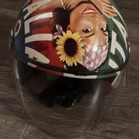 Casco con visiera