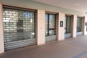 Locale commerciale in Via Londra, Potenza