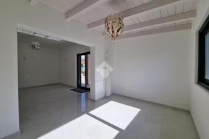 BIFAMILIARE A CASTELLALTO