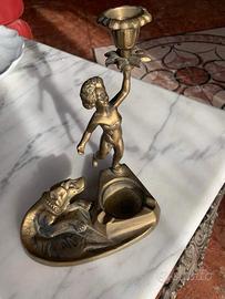 Candelabro antico di bronzo bello e particolare