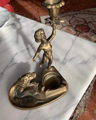 Candelabro antico di bronzo bello e particolare