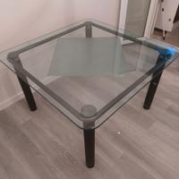 tavolo in vetro 