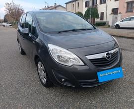 Opel Meriva 2011---1.4 Benzina