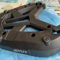 piastra GIVI per Honda