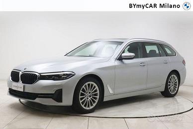 BMW Serie 5 540d Touring mhev 48V xdrive Business
